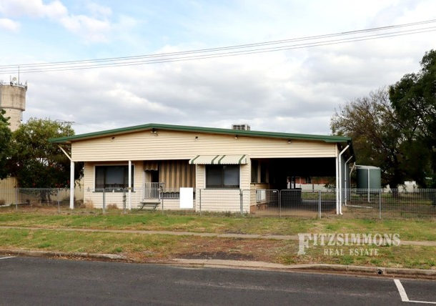 43 Pratten Street, Dalby QLD 4405