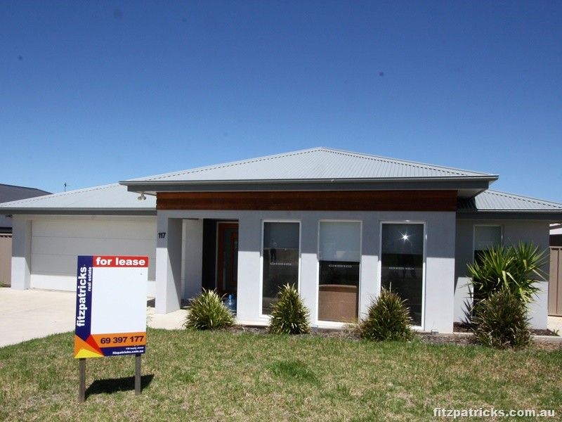 117 Strickland Drive, Boorooma NSW 2650, Image 0
