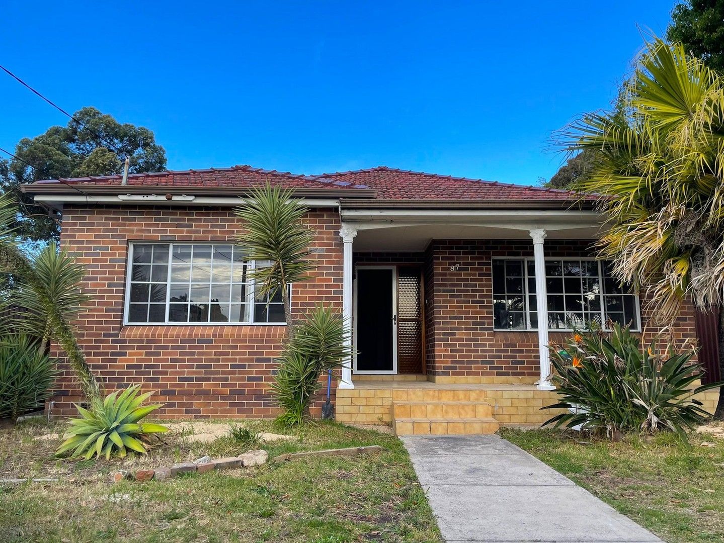 4 bedrooms House in 87 Lucas Road EAST HILLS NSW, 2213