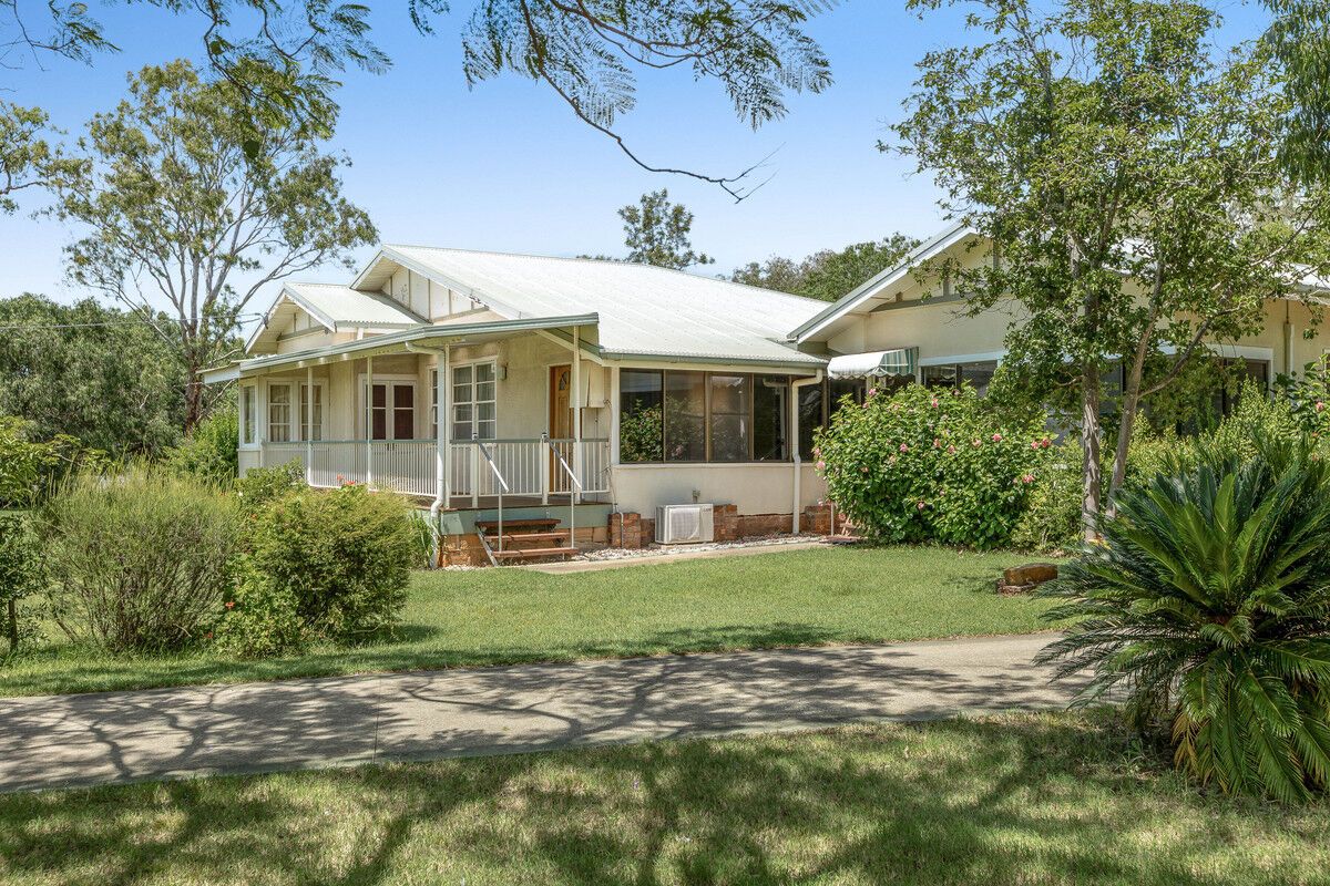 127 Hamlyn Road, Oakey QLD 4401, Image 2