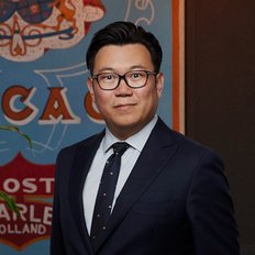Jeff`  Chen, Property manager