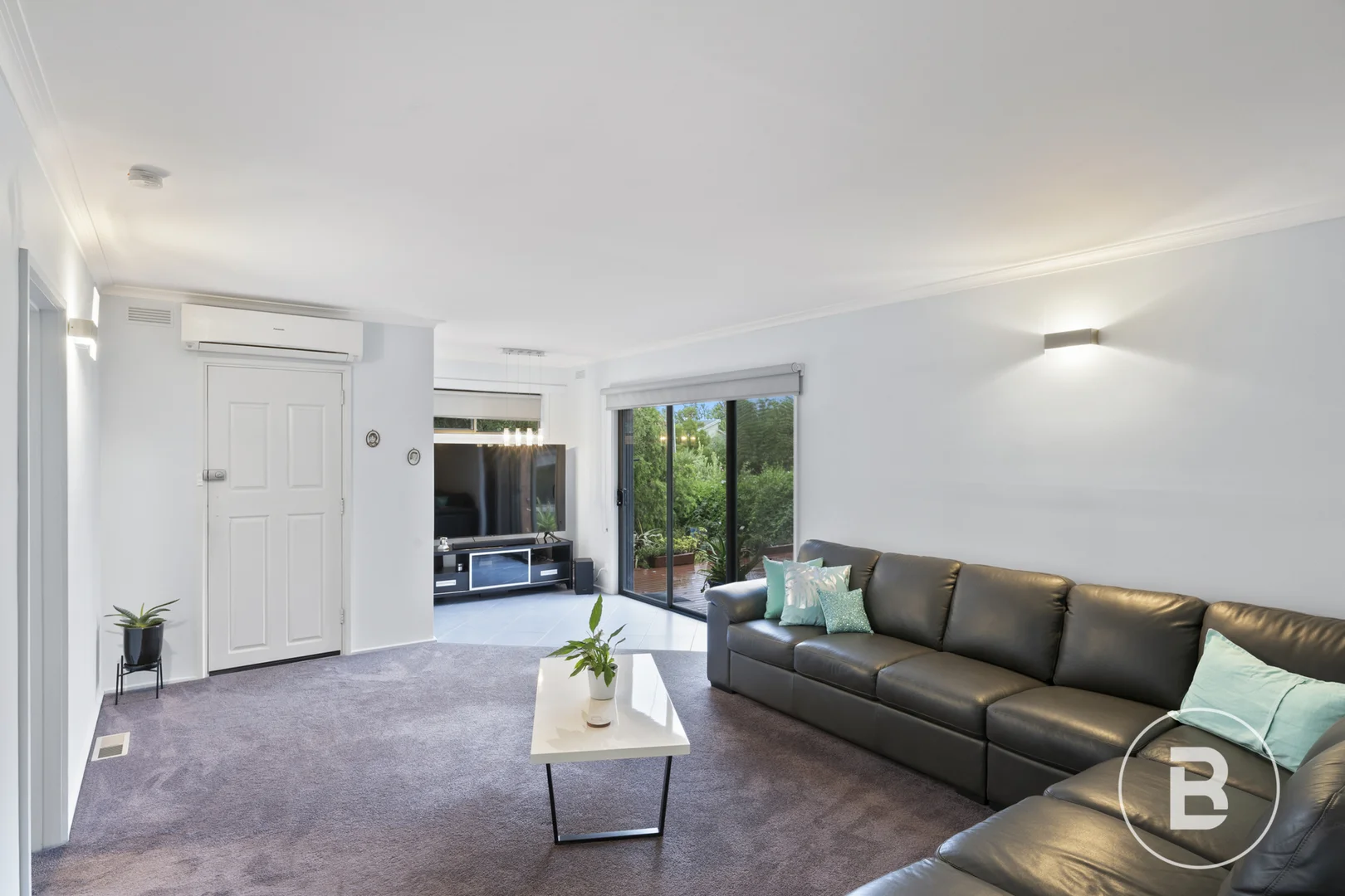 Additional image 4 of 211 Larter Street, Canadian VIC 3350