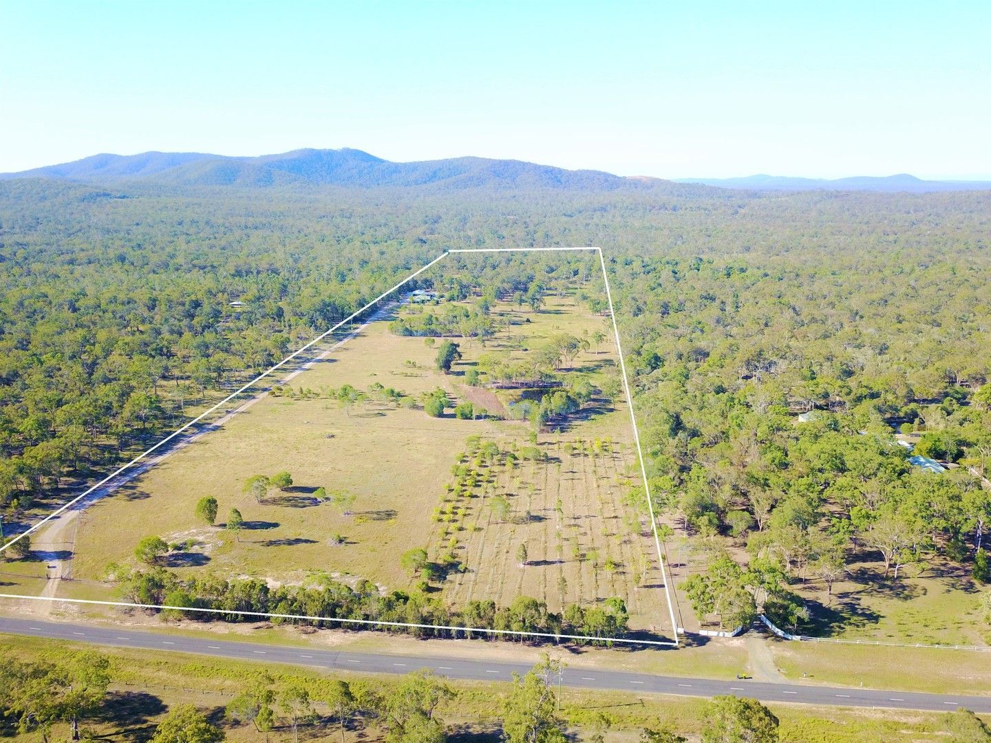 252 Murphy Rd, Captain Creek QLD 4677, Image 2