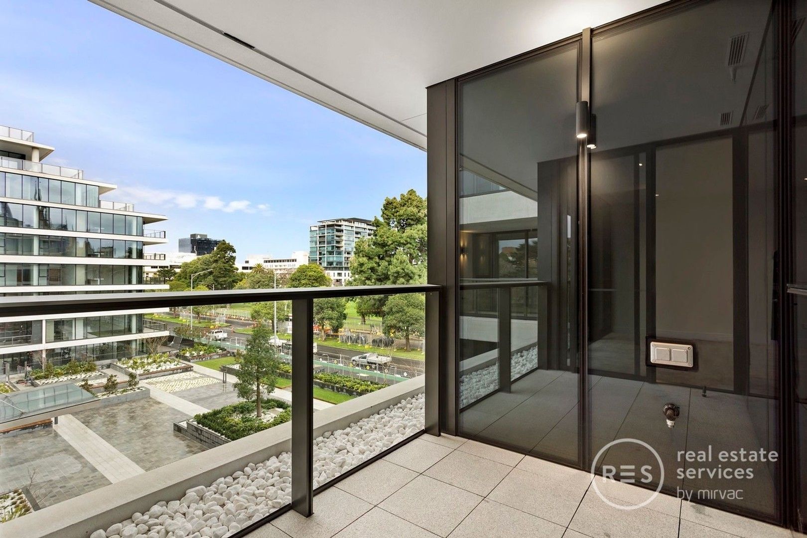 2 bedrooms Apartment / Unit / Flat in 304/280 Albert Street EAST MELBOURNE VIC, 3002