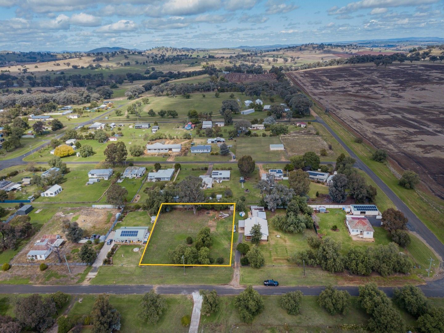 911 Carrington Street, Woodstock NSW 2793 Domain