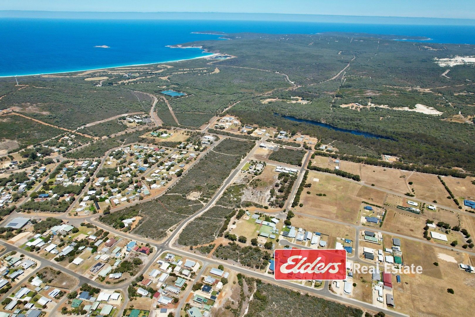 35 McGlade Close, Bremer Bay WA 6338, Image 1