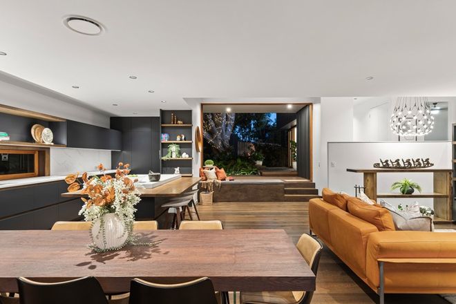 8 School Lane Manly 4179 - Image 6