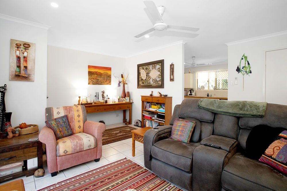 3/5 Clearvista Crescent, Mount Pleasant QLD 4740, Image 2