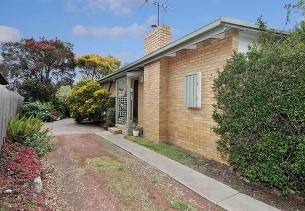 36 Vernon Crescent, Sunshine West VIC 3020