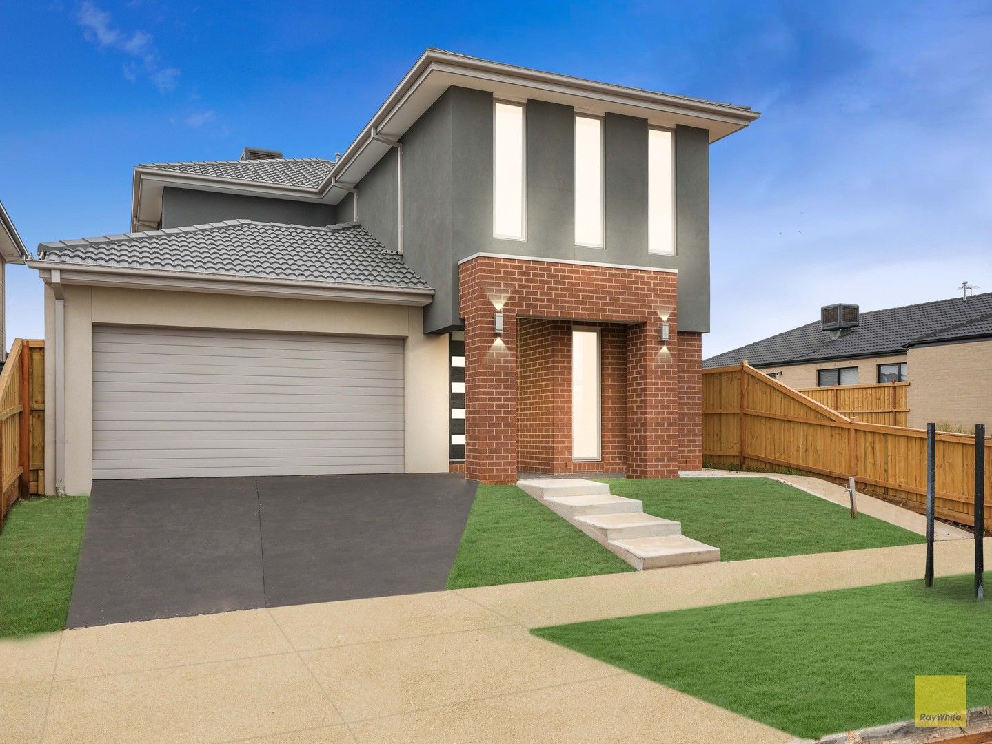 5 bedrooms House in 96 Restful Way ROCKBANK VIC, 3335