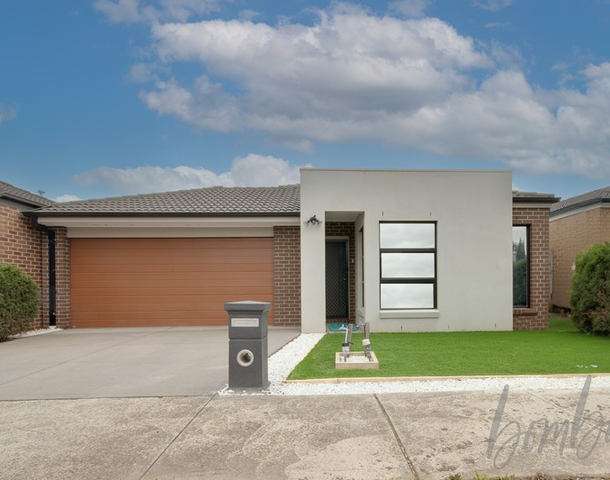 15 Clavell Crescent, Wollert VIC 3750