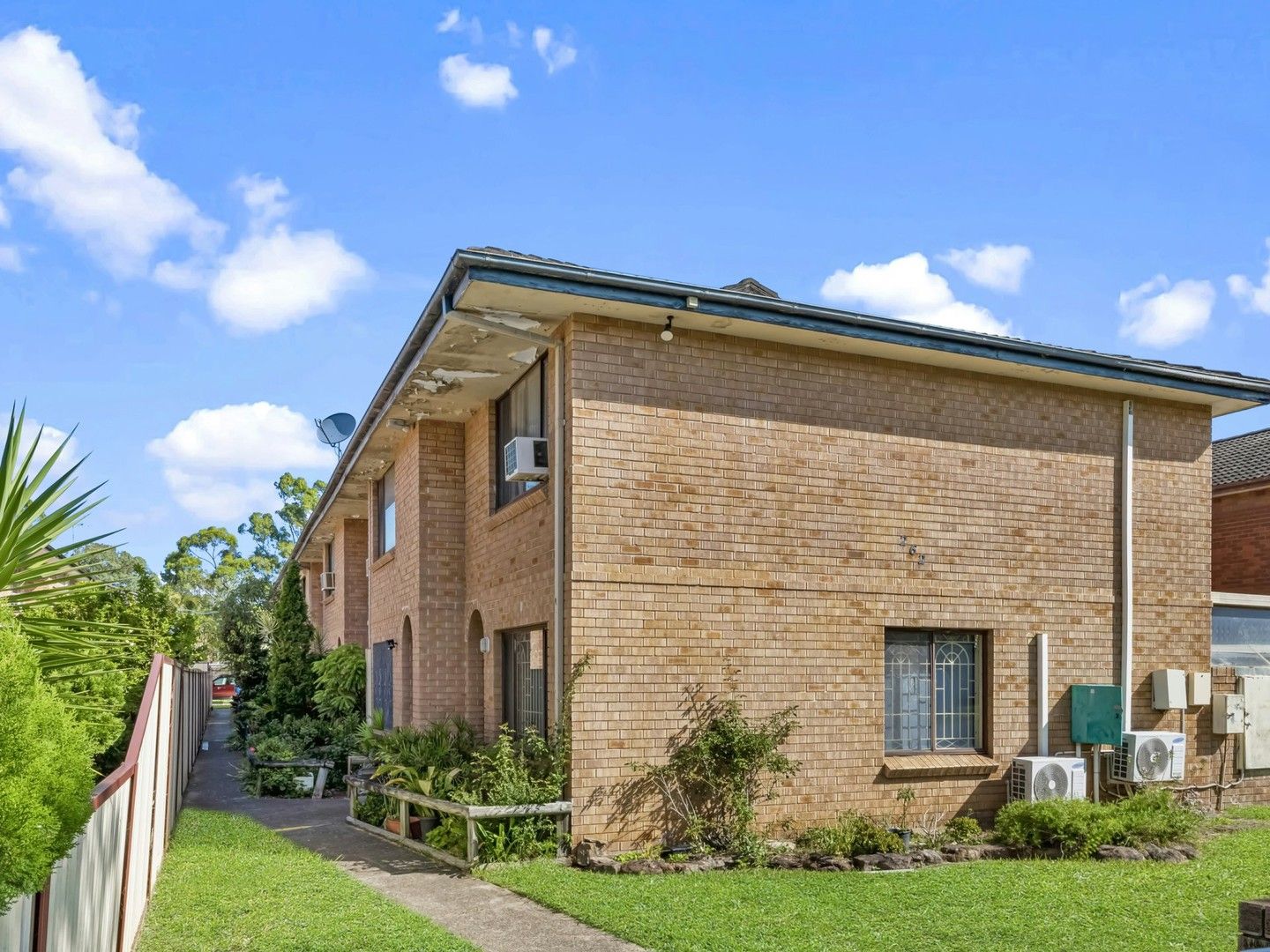 10/262 River Avenue, Carramar NSW 2163, Image 0