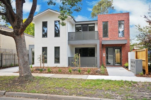 2 bedrooms Apartment / Unit / Flat in 2/6 Norton Road CROYDON VIC, 3136
