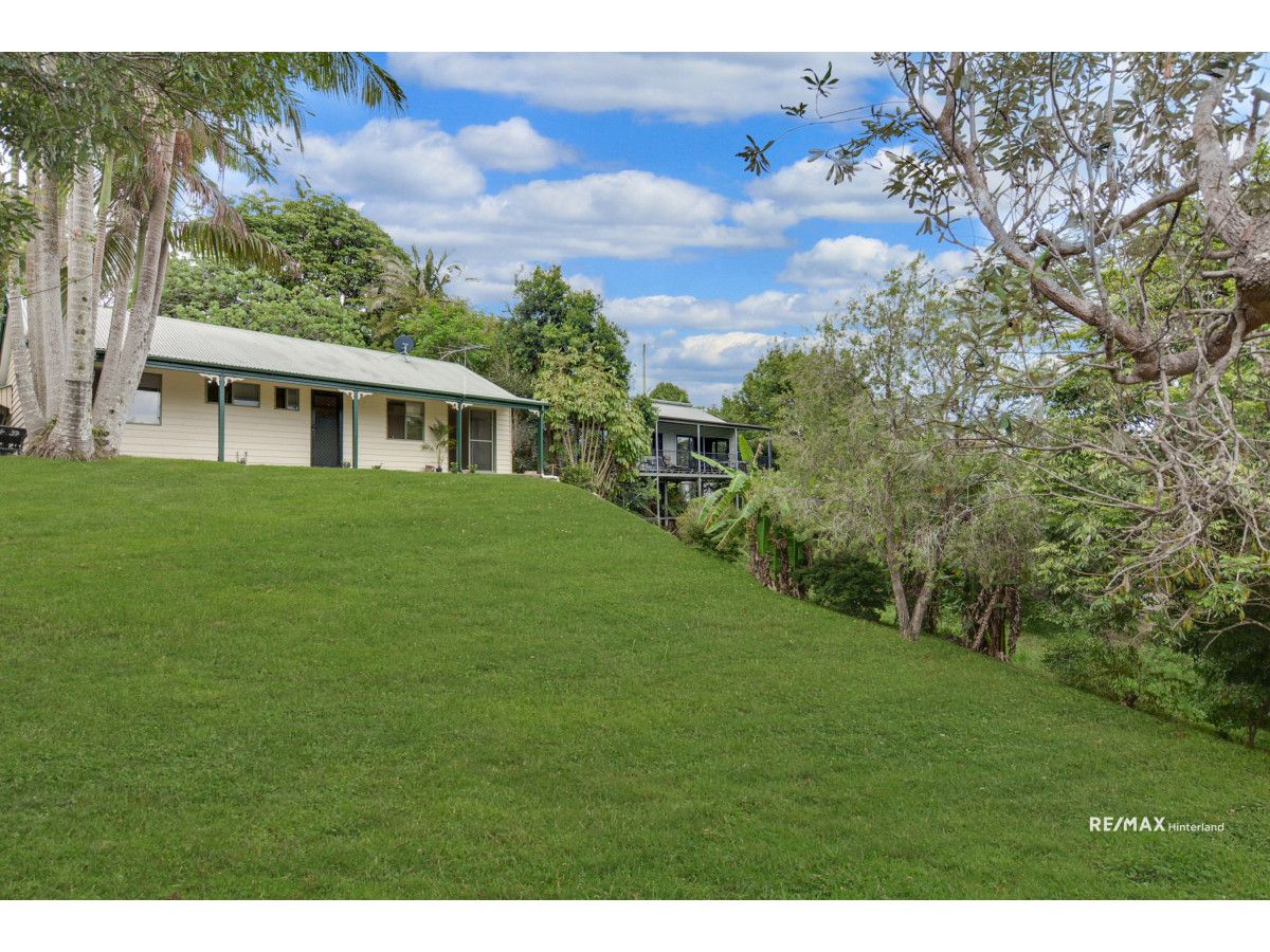 13 Tulip Street, Maleny QLD 4552, Image 2