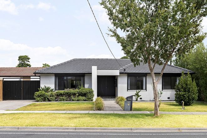 Picture of 261 Carrick Drive, GLADSTONE PARK VIC 3043