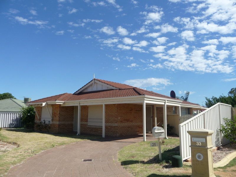 3 bedrooms House in 31 Inquirer Lane STRATTON WA, 6056
