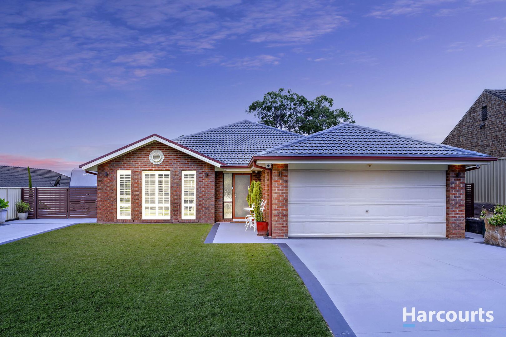 141 lands Street, Aberglasslyn NSW 2320 Domain