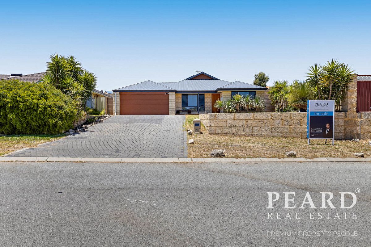 4 bedrooms House in 4 Pascal Mews RIDGEWOOD WA, 6030
