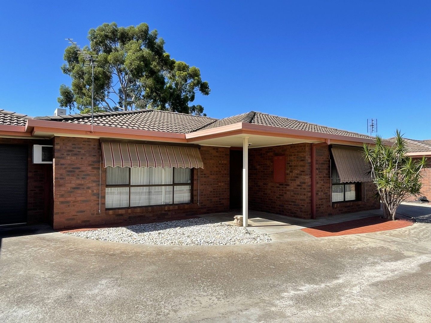 2/339 Beveridge Street, Swan Hill VIC 3585 Apartment For Rent Domain