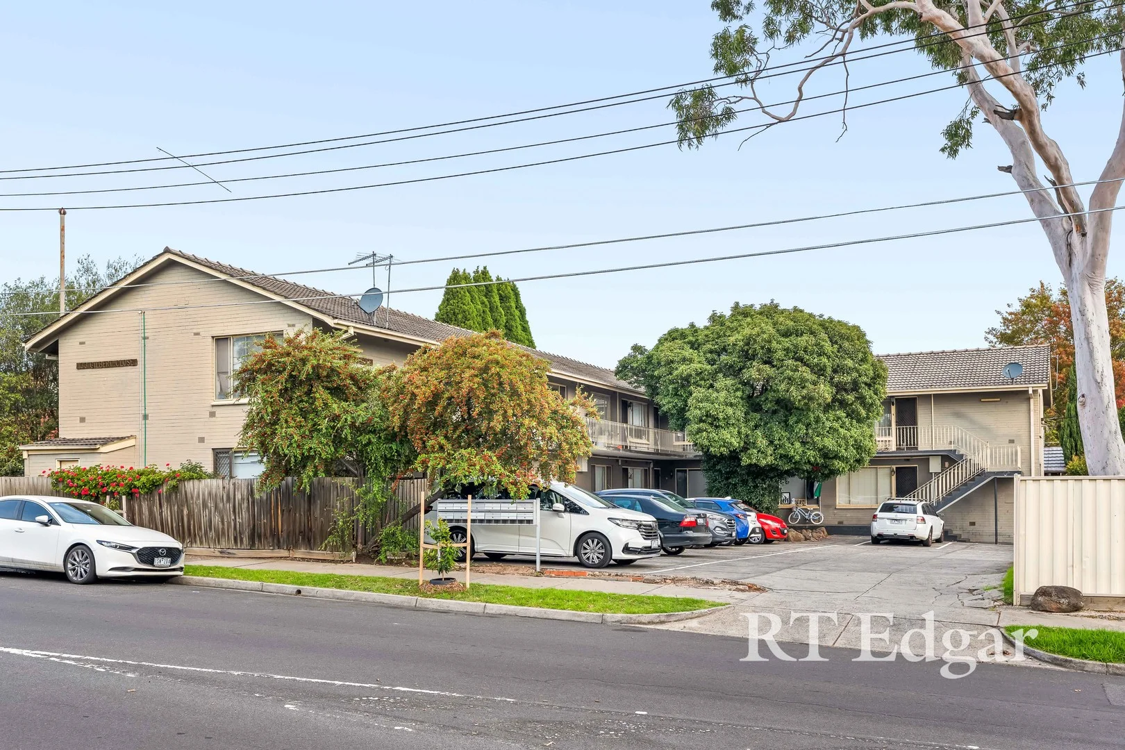 Primary image of 10/133 Bruce Street, Preston VIC 3072