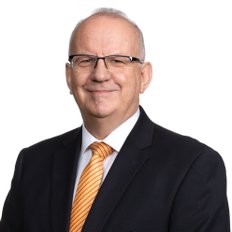 Michael Wellsmore, Sales representative