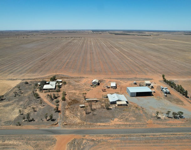 2064 Binnu Road East, Binnu WA 6532