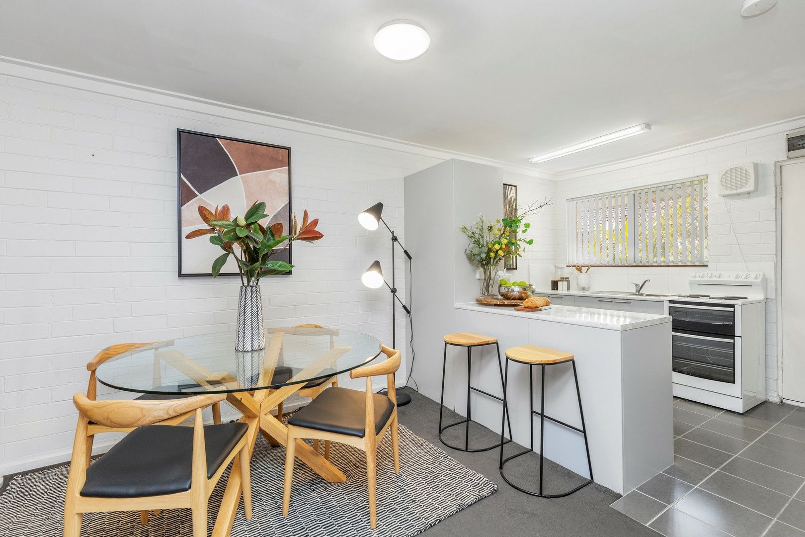 2 bedrooms Apartment / Unit / Flat in 33/5-7 Kathleen Avenue MAYLANDS WA, 6051