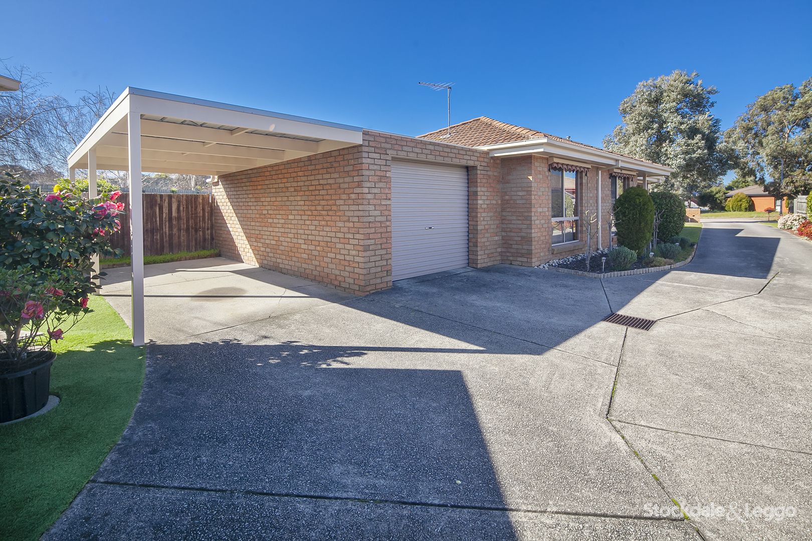 1/3 Albyn Close, Pakenham VIC 3810, Image 1