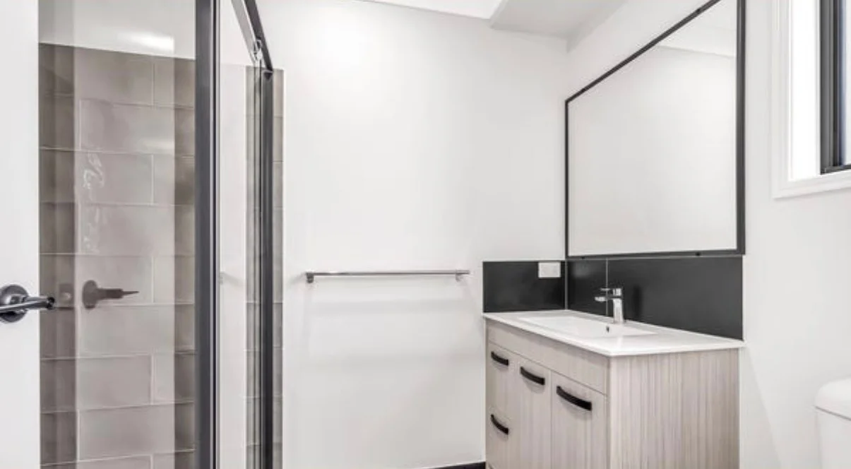 Additional image 8 of 15 Waugh St, Urangan QLD 4655