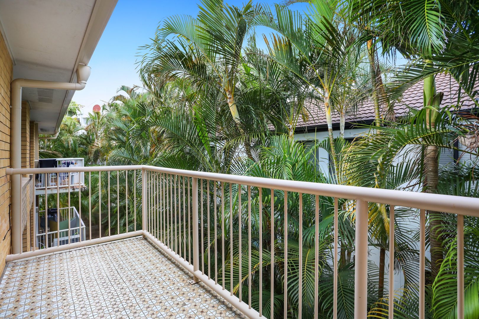 Sold 6/23 Venice Street, Mermaid Beach QLD 4218 on 21 Oct 2022
