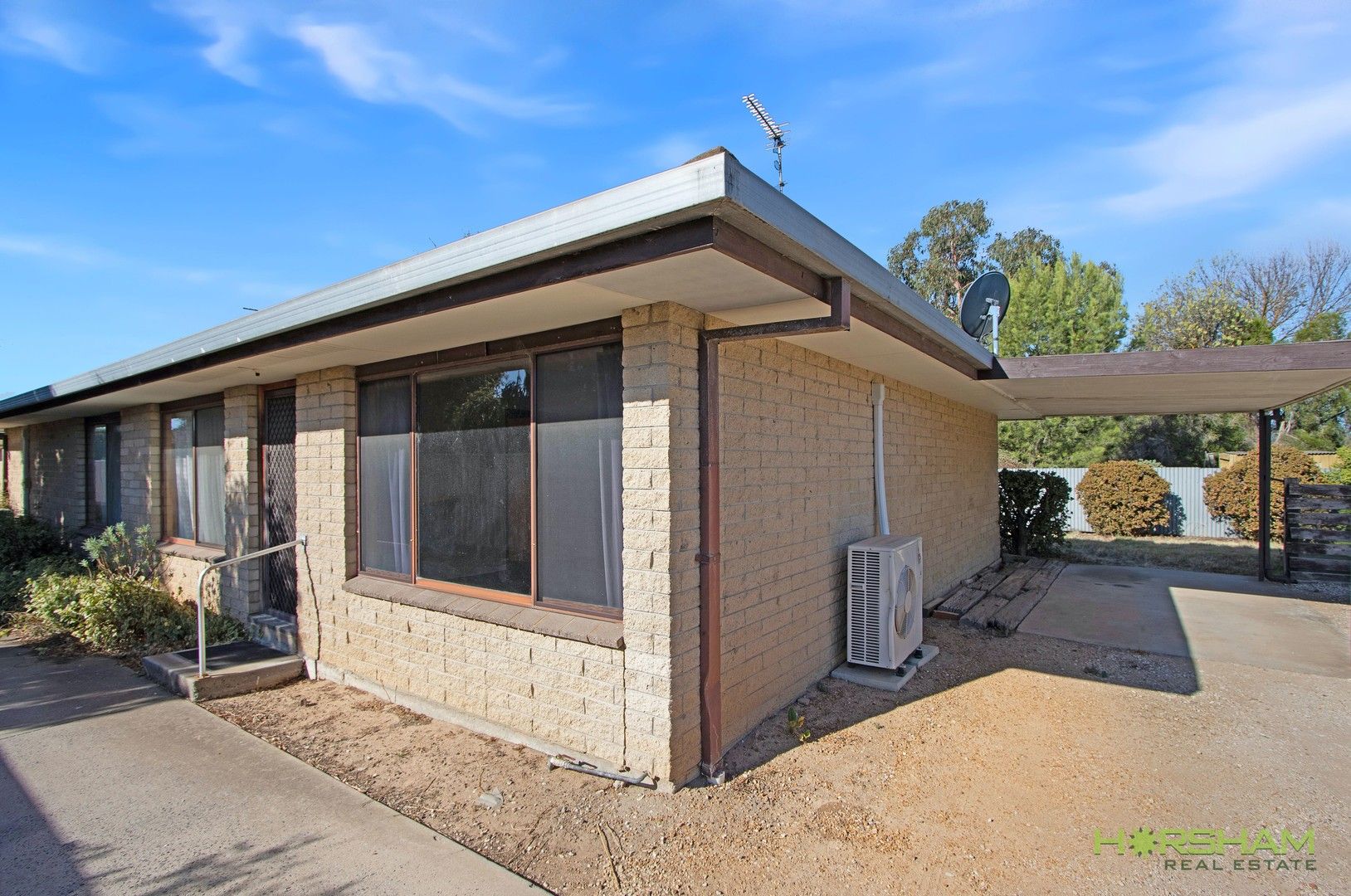 2 bedrooms Apartment / Unit / Flat in 4/42 Williams Road HORSHAM VIC, 3400