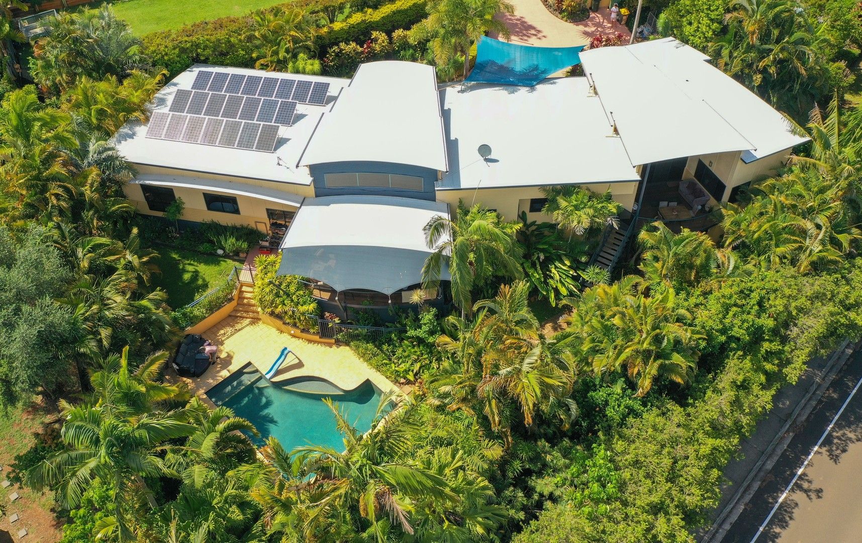 6 bedrooms House in 23 INNSBRUCK TERRACE MONS QLD, 4556