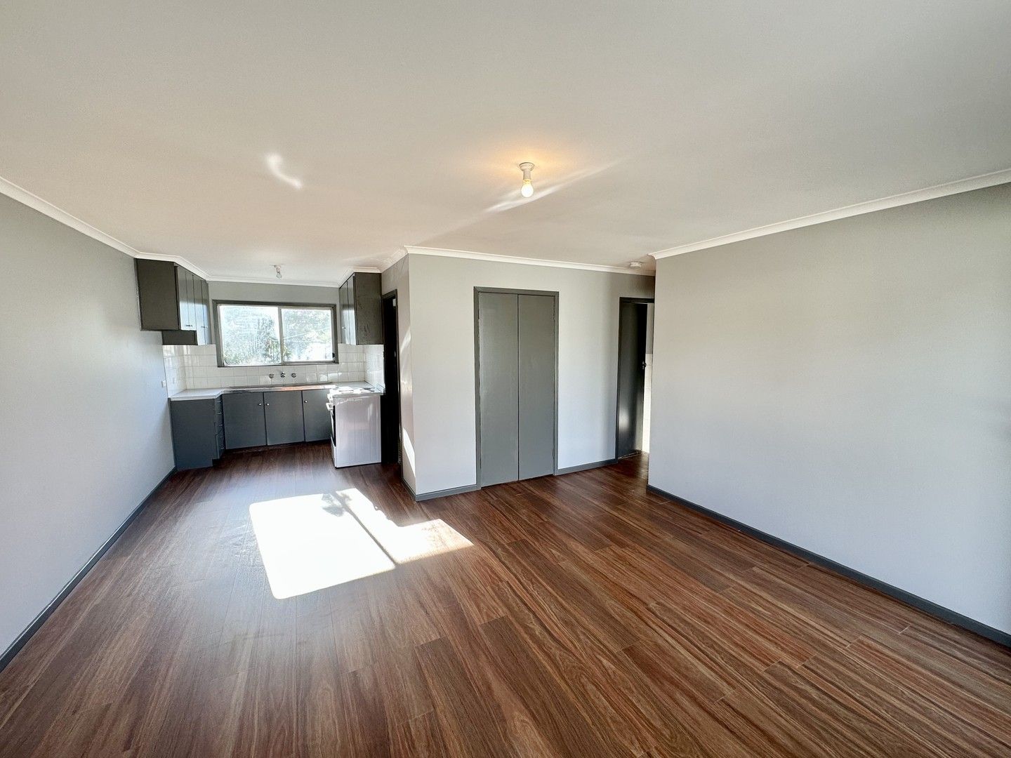 1/385 Balaclava Street, Hay NSW 2711 Apartment For Rent Domain