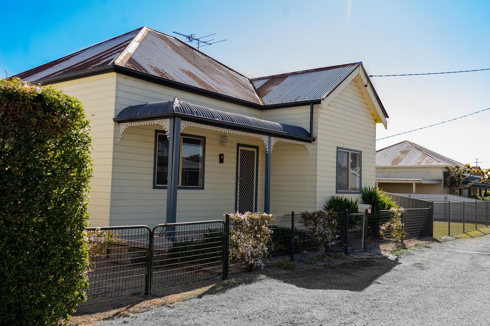 8 Lewis, Greta NSW 2334, Image 1