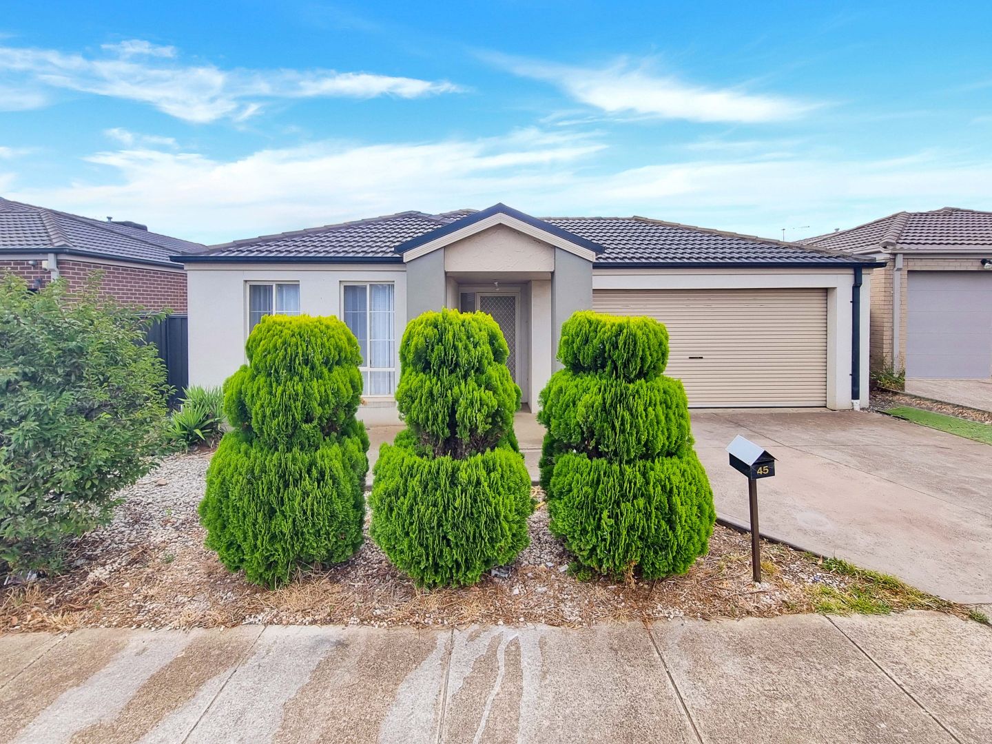 45 Hawkstone Road, Manor Lakes VIC 3024 House For Rent 450 Domain