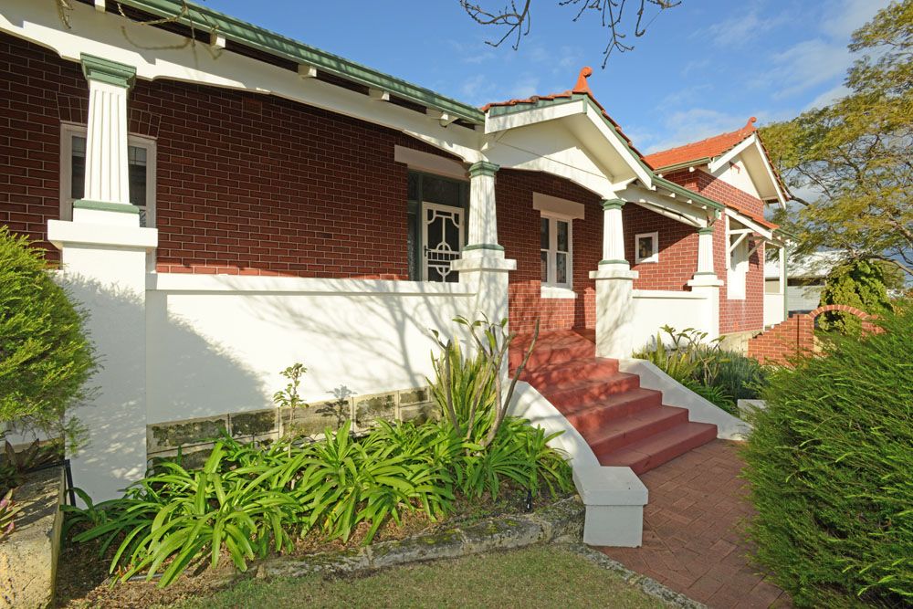 2A Oakover Street, East Fremantle WA 6158, Image 0