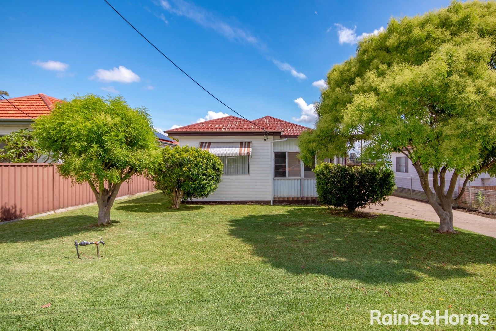 15 Wilson Street, Muswellbrook NSW 2333, Image 0