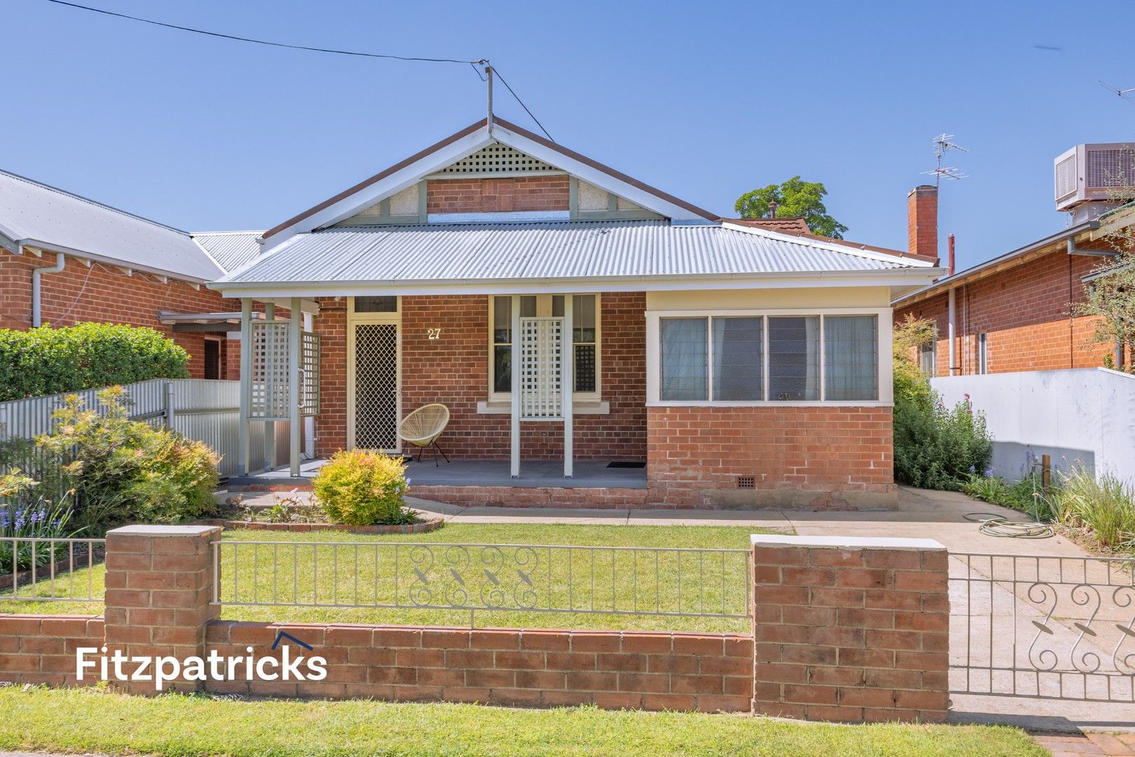 3 bedrooms House in 27 Oates Avenue WAGGA WAGGA NSW, 2650