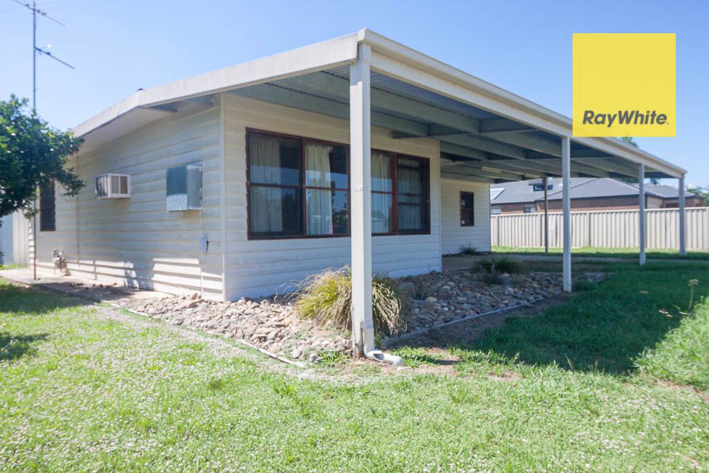 70 Read Street, Howlong NSW 2643, Image 0