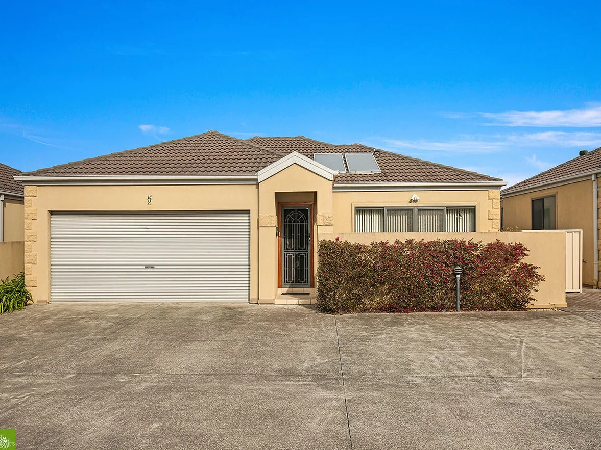 Primary image of 17/134 Kanahooka Road, Kanahooka NSW 2530