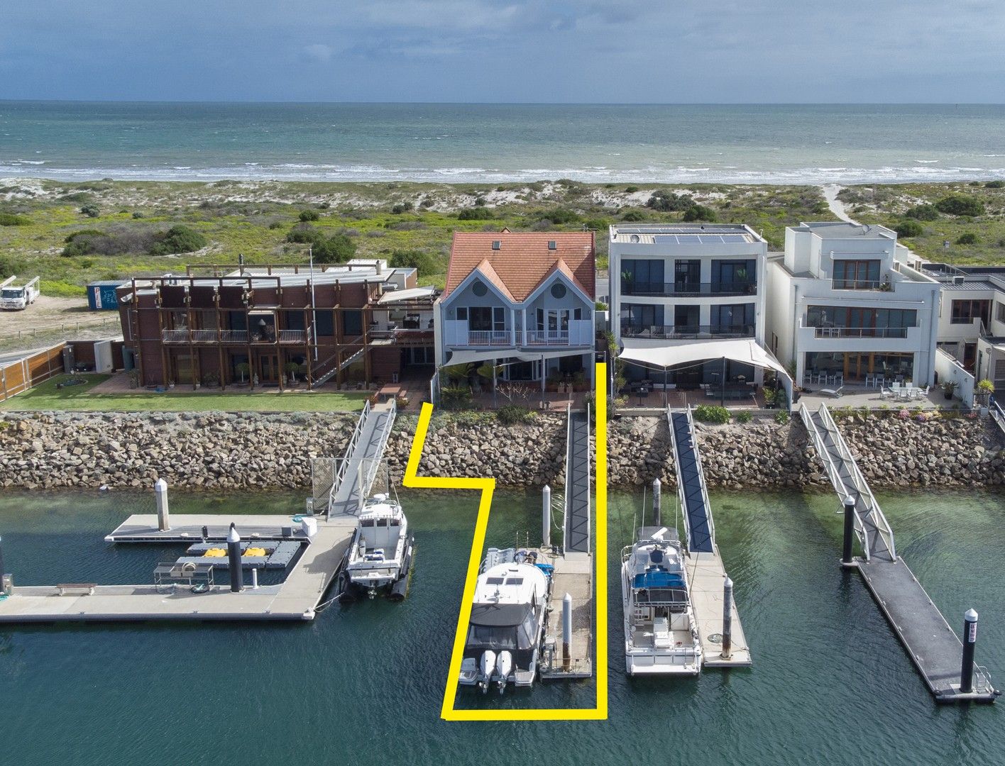 71 Gulf Point Drive, North Haven SA 5018, Image 0