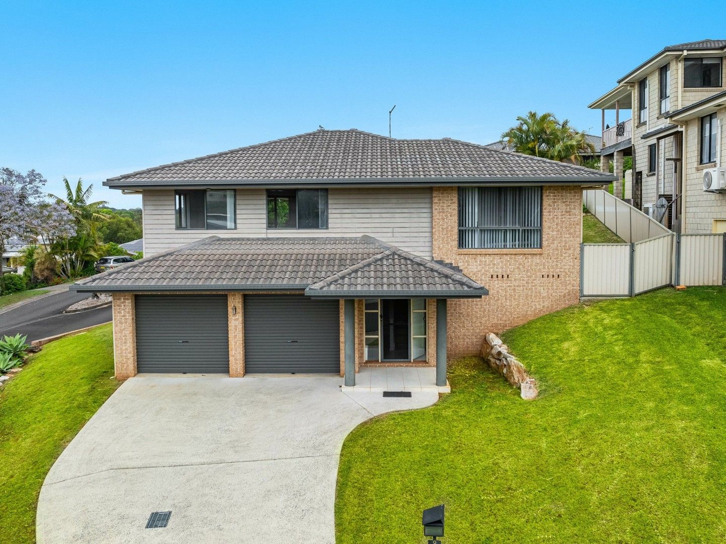 4 bedrooms House in 9 Toongara Circuit GOONELLABAH NSW, 2480