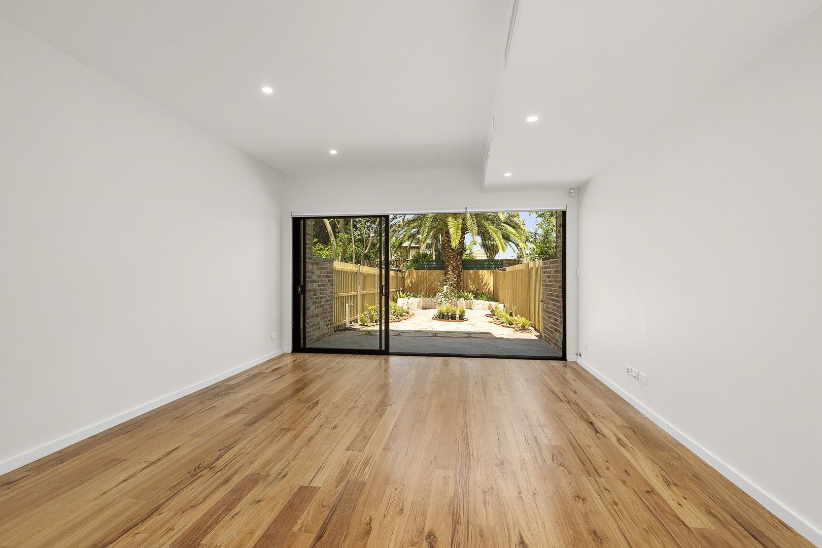 4 bedrooms Semi-Detached in 148A Wells Street NEWTOWN NSW, 2042