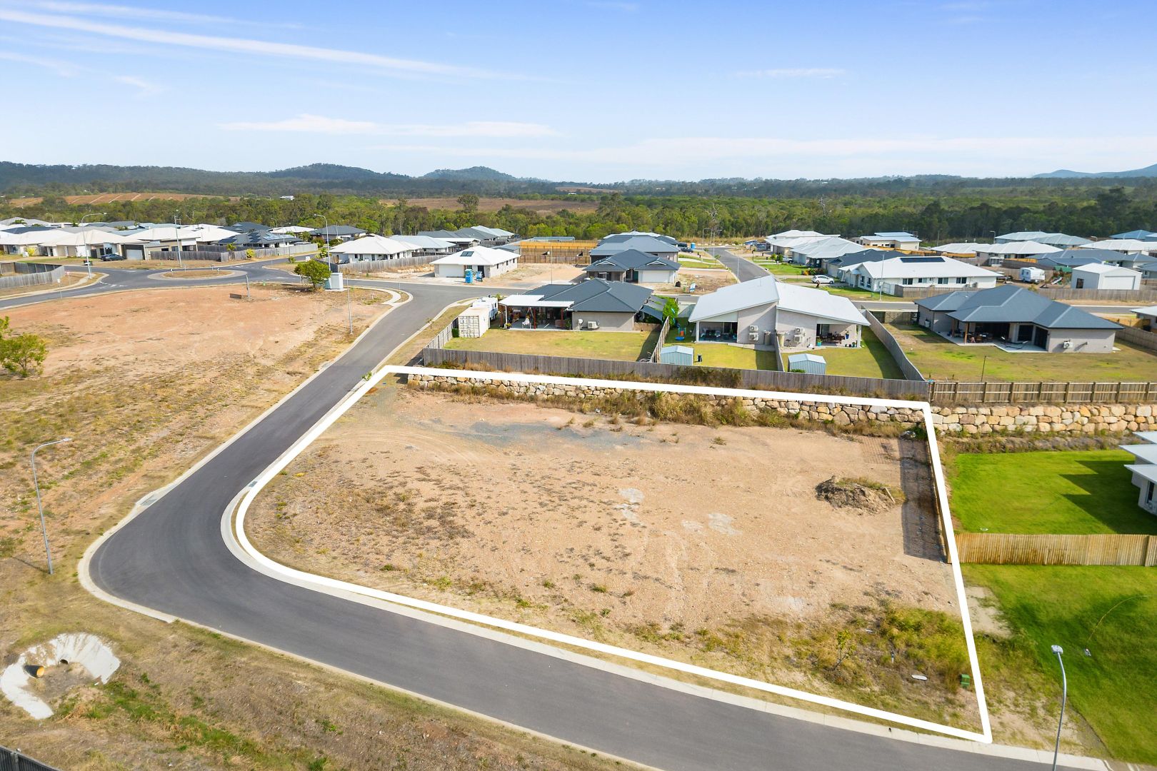 39 Golden Circuit, Hidden Valley QLD 4703, Image 2