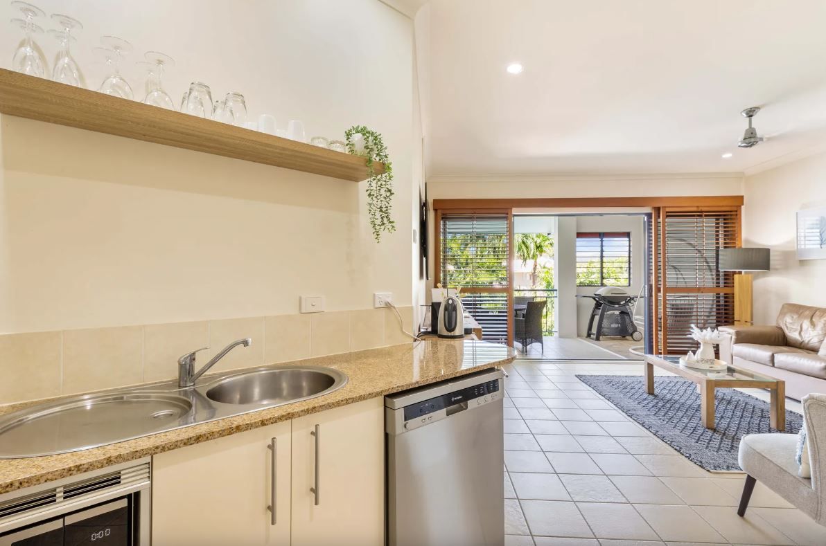 15/15-17 Davidson Street, Port Douglas QLD 4877, Image 2