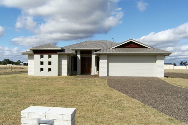 4 bedrooms House in  DALBY QLD, 4405