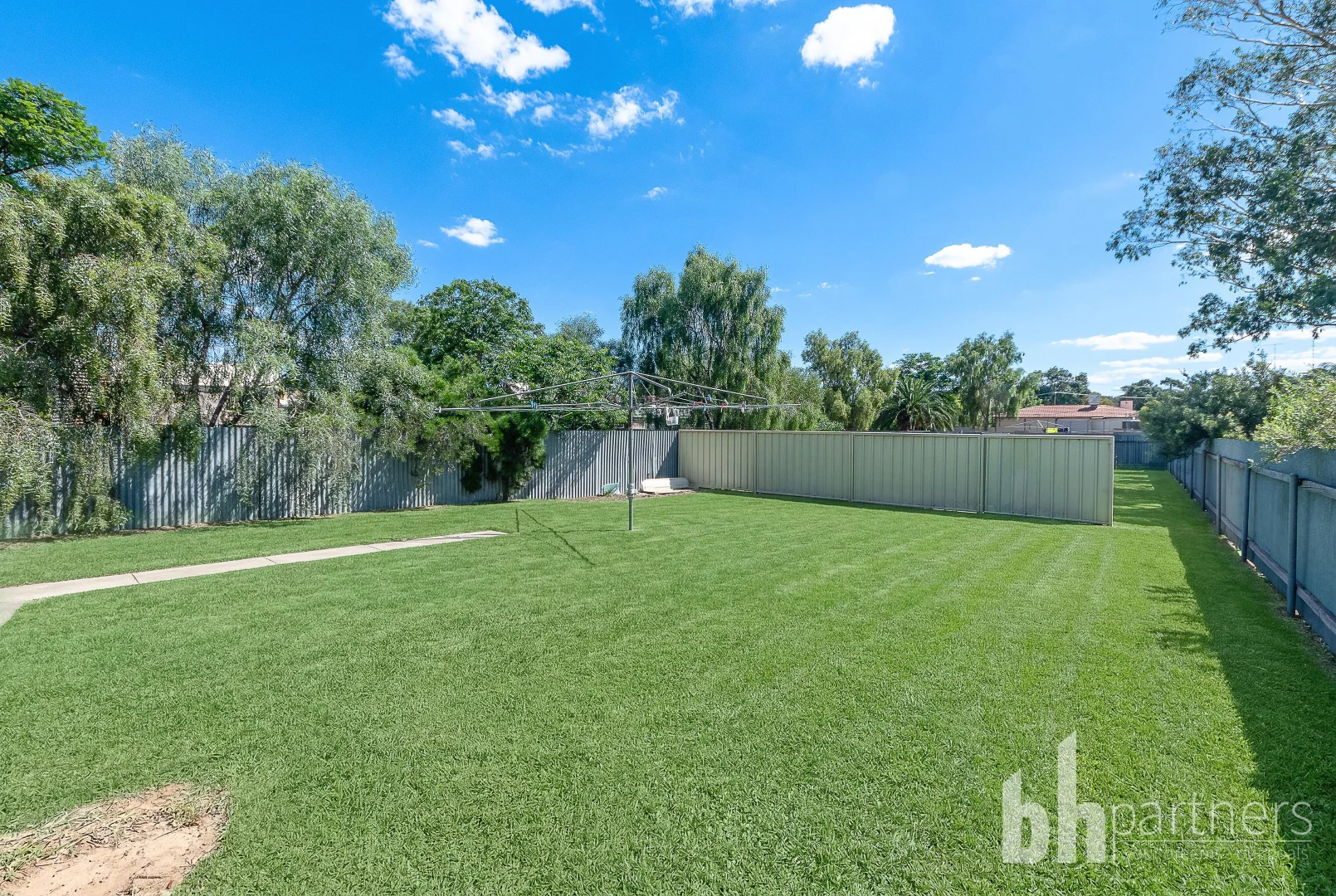 Additional image 25 of 19-20 Trenaman Crescent, Berri SA 5343