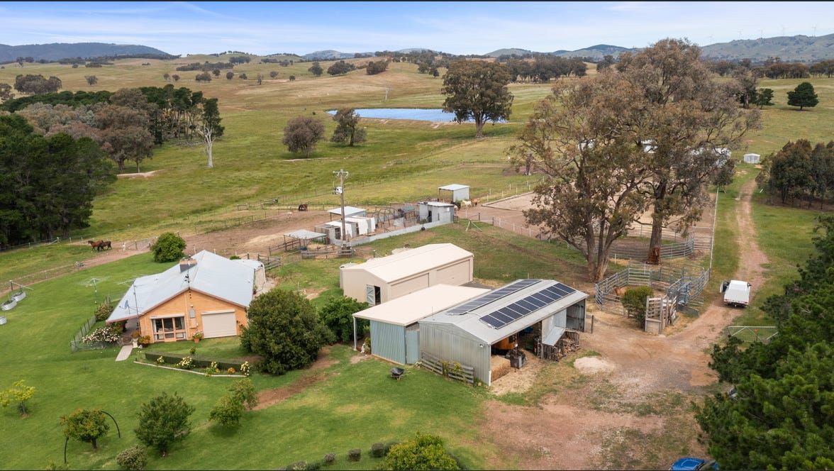 960 Highlands Road, Whiteheads Creek VIC 3660 House for Sale 1,420,000