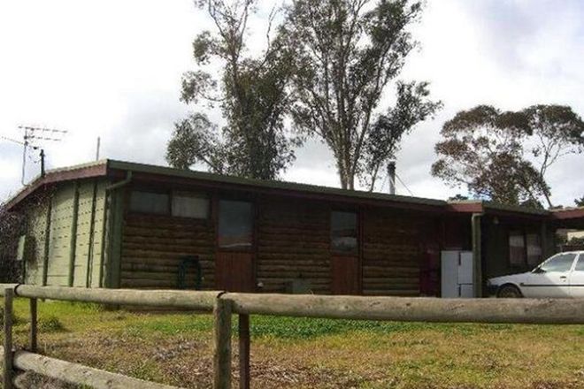 Picture of 87 Blackett Avenue, YOUNG NSW 2594