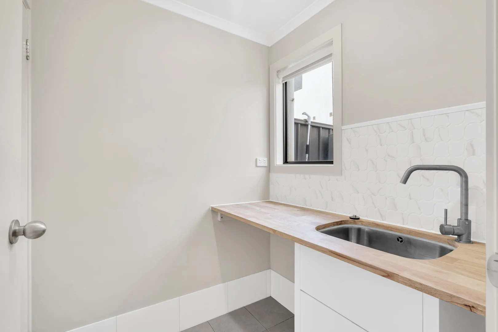 Additional image 4 of 11/3 Campbell Road, Elizabeth Downs SA 5113